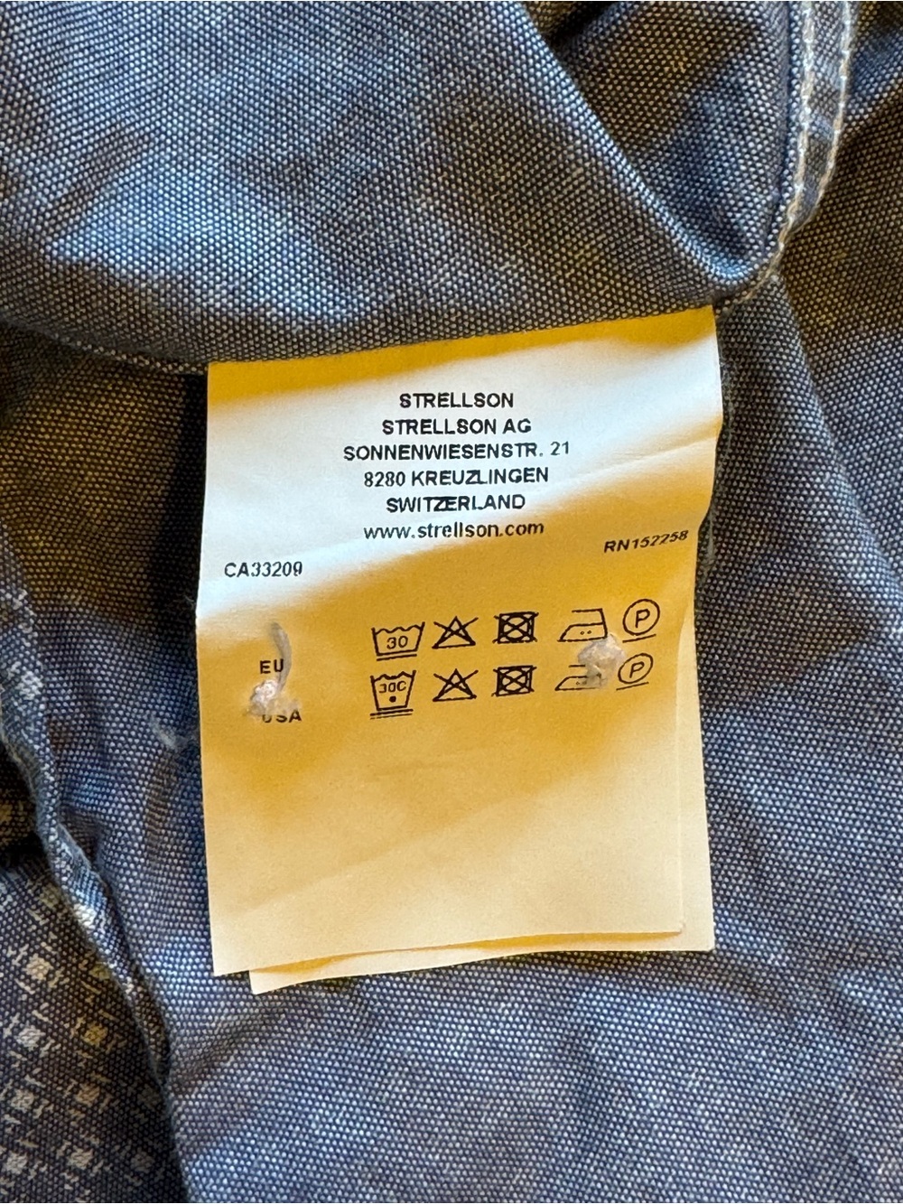 Strellson Men's Navy Micro-Pattern Button-Down Shirt - Picture 6 of 6